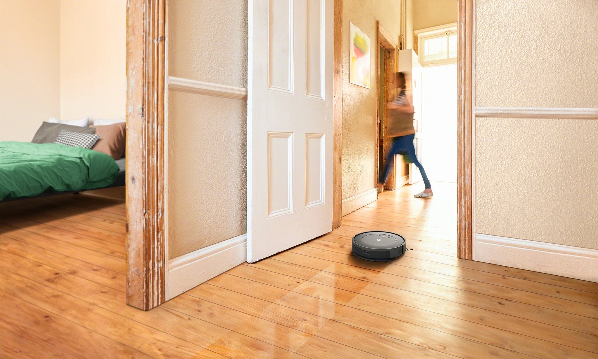 Robot De Limpieza Roomba Combo Essential (Y011440)