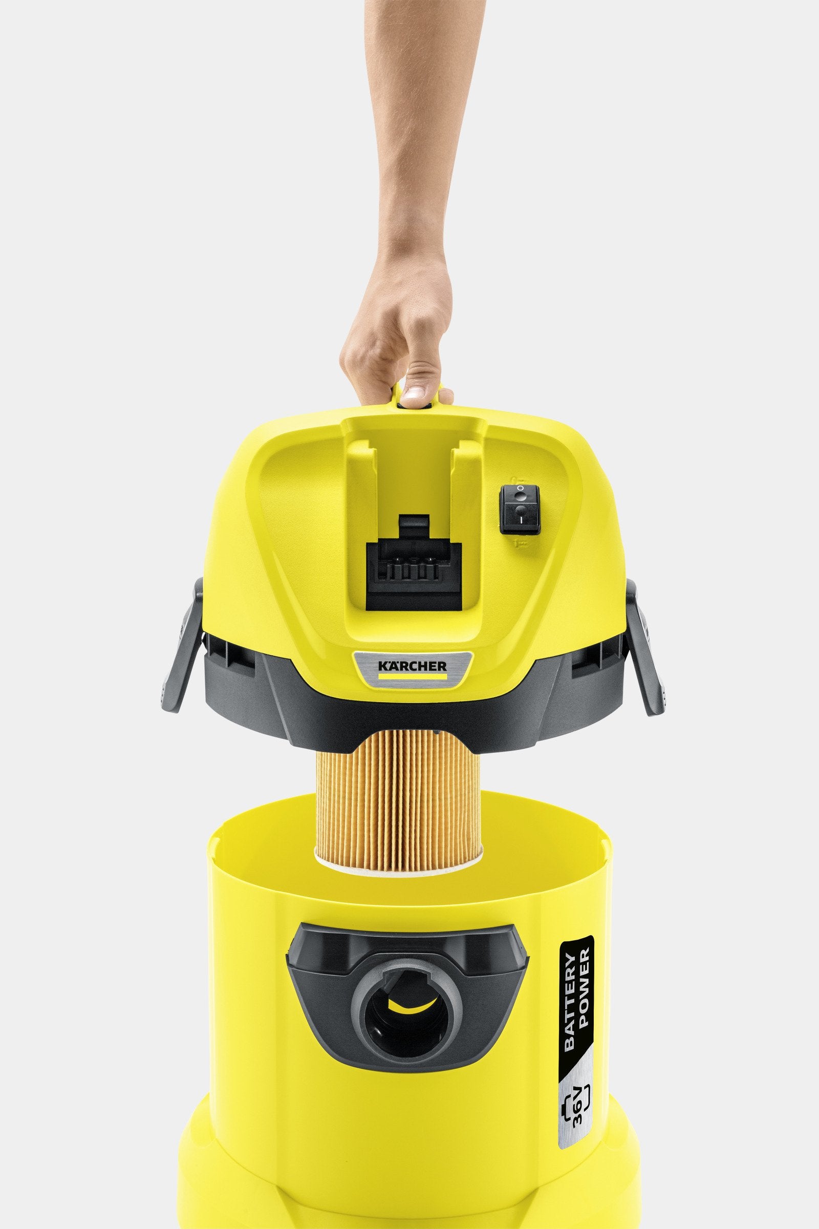 EAN 4054278291871 - Kärcher 1.629-911.0 extractor de polvo Negro, Amarillo 17 L 300 W imagen 4