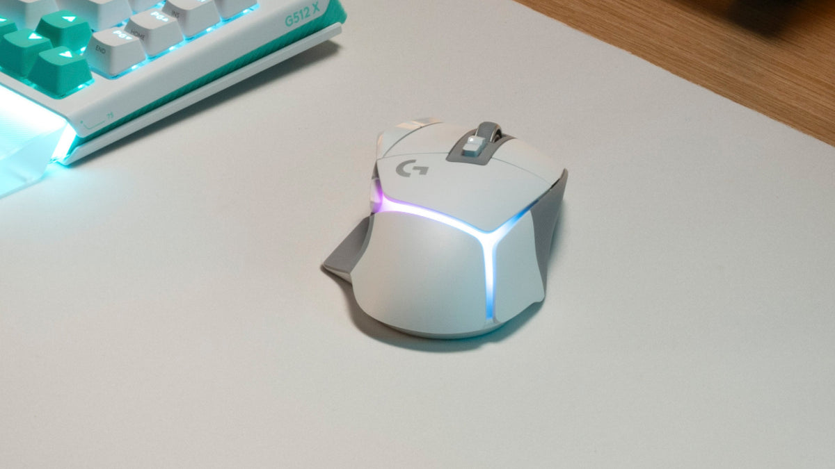 EAN 5099206096356 - Logitech G 910-006171 ratón Juego Mano derecha RF inalámbrico Óptico 25600 DPI imagen 20
