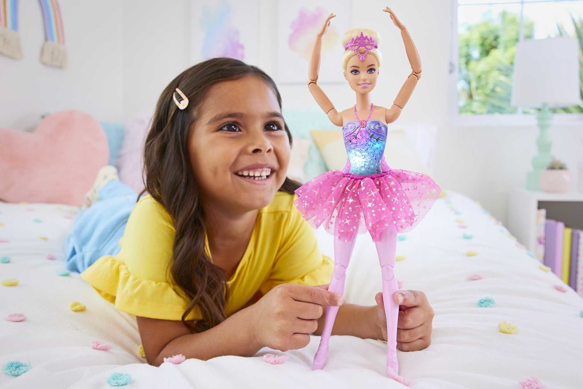 EAN 0194735112241 - Barbie Dreamtopia HLC25 muñeca imagen 3