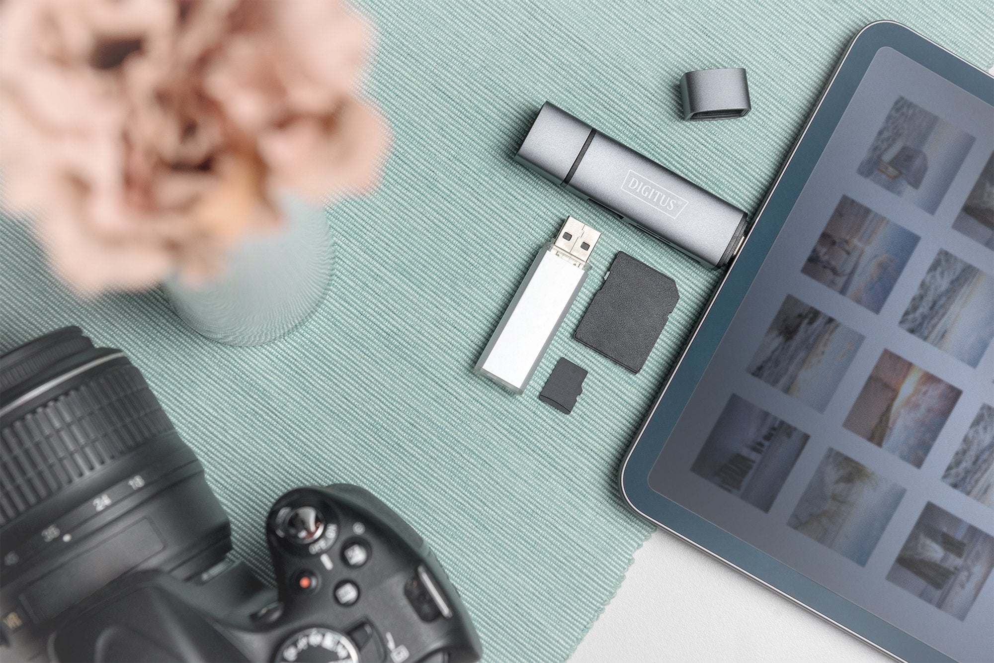 Combo Card Reader Hub Usb-C+ Accs Usb 3.0 1x Sd 1x Microsd Grey