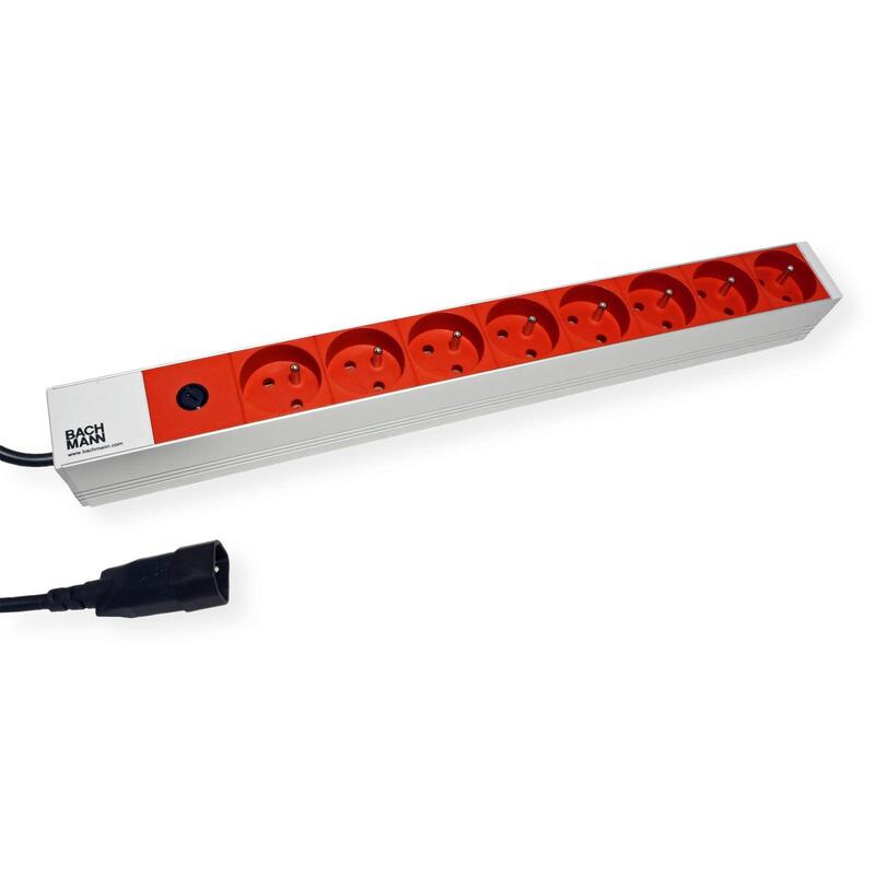 Bachmann 48,26cm 19pulgadas 1he 8xute Rt 1xfuse 10a Corriente 2,0m