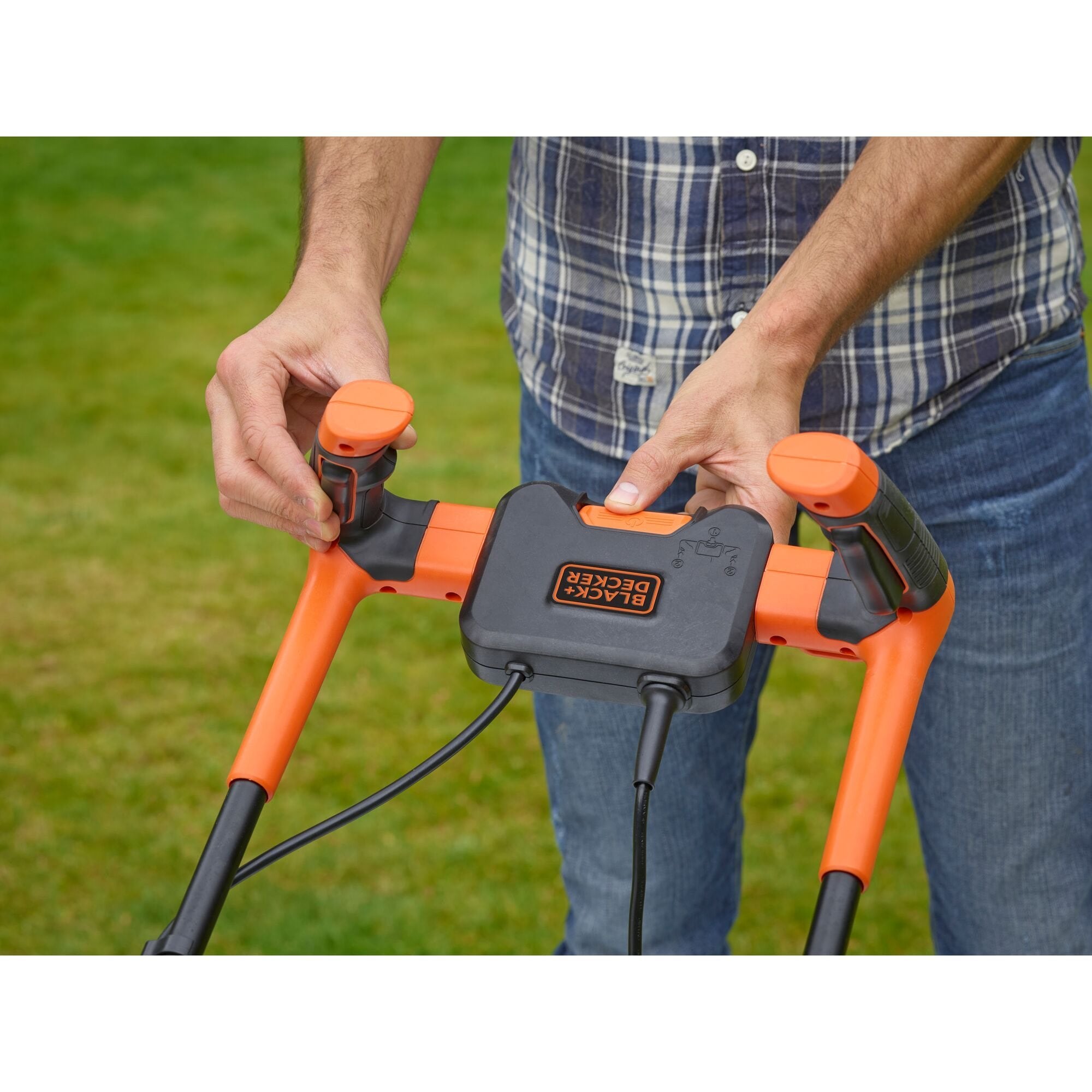 Cortacésped Black+Decker Bemw451bh-Qs De Empuje A Gasolina Corriente Alterna Negro, Naranja Naranja/Negro