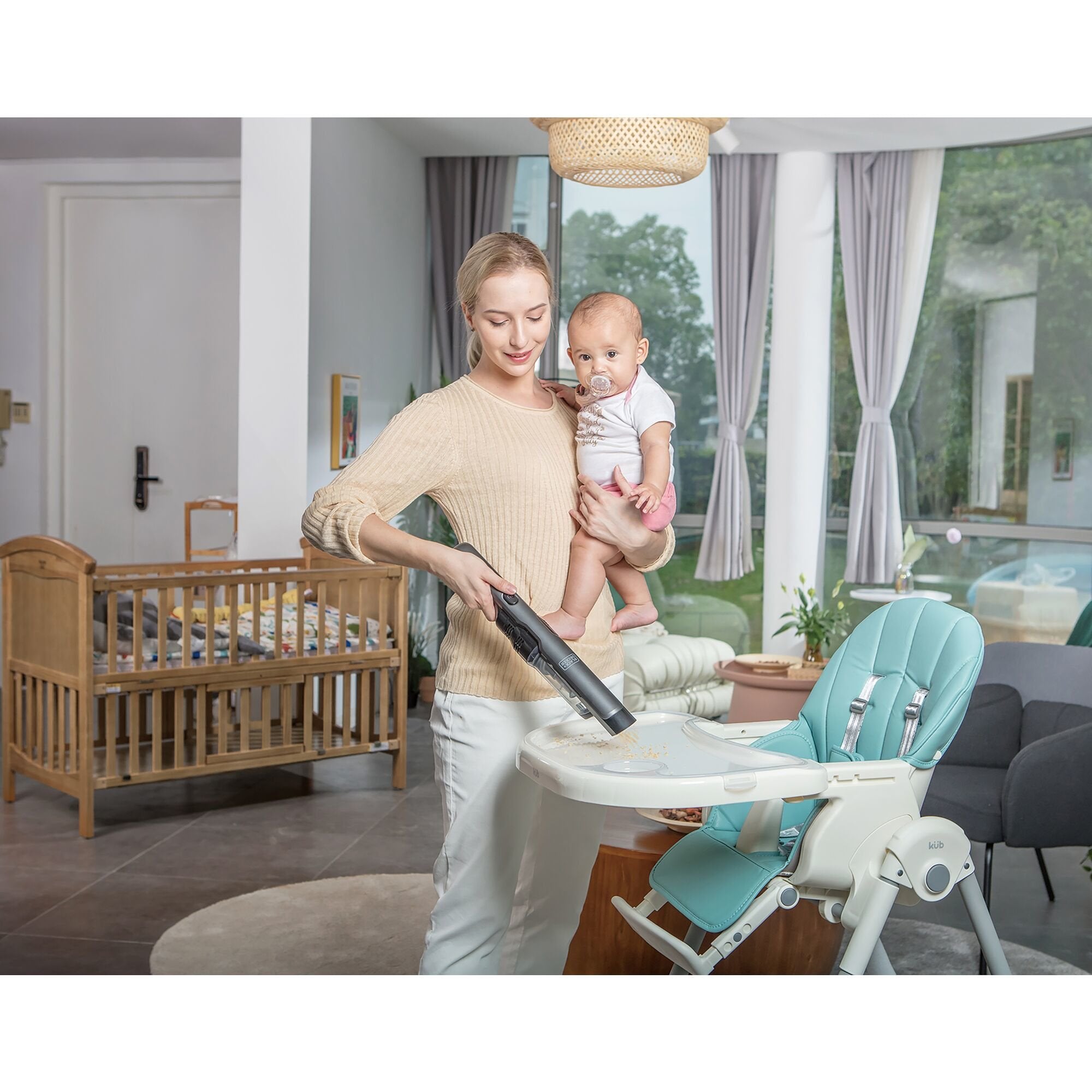 Aspiradora De Mano Black & Decker Dvc320b21-Qw Titanio