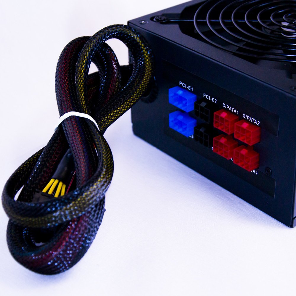 Fuente De Alimentación Talius 700w Modular