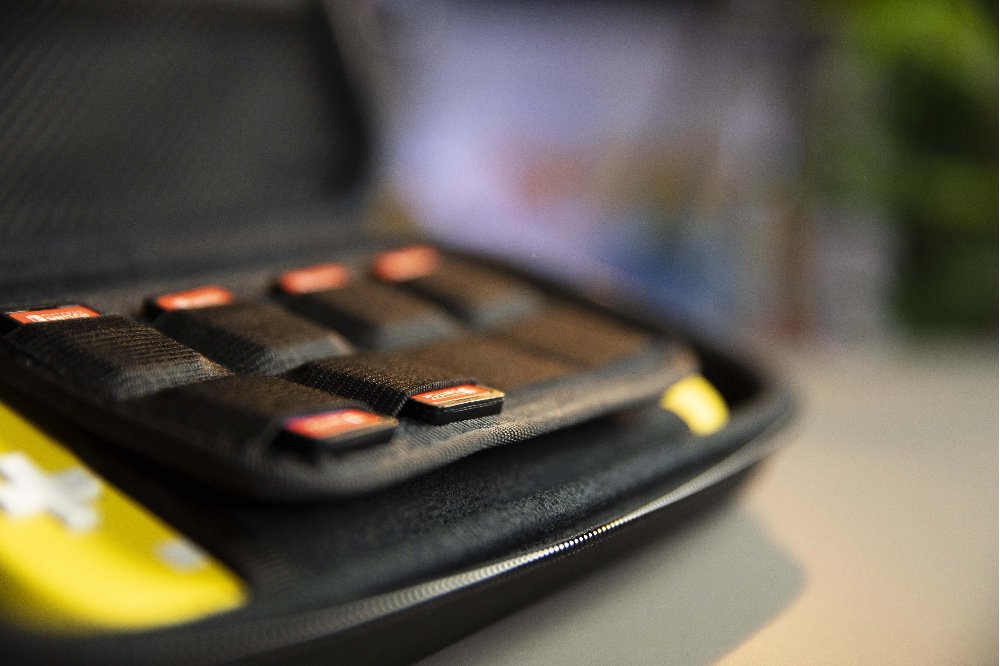 Funda Para Nintendo Switch Konix My Hero Academia Himiko Toga