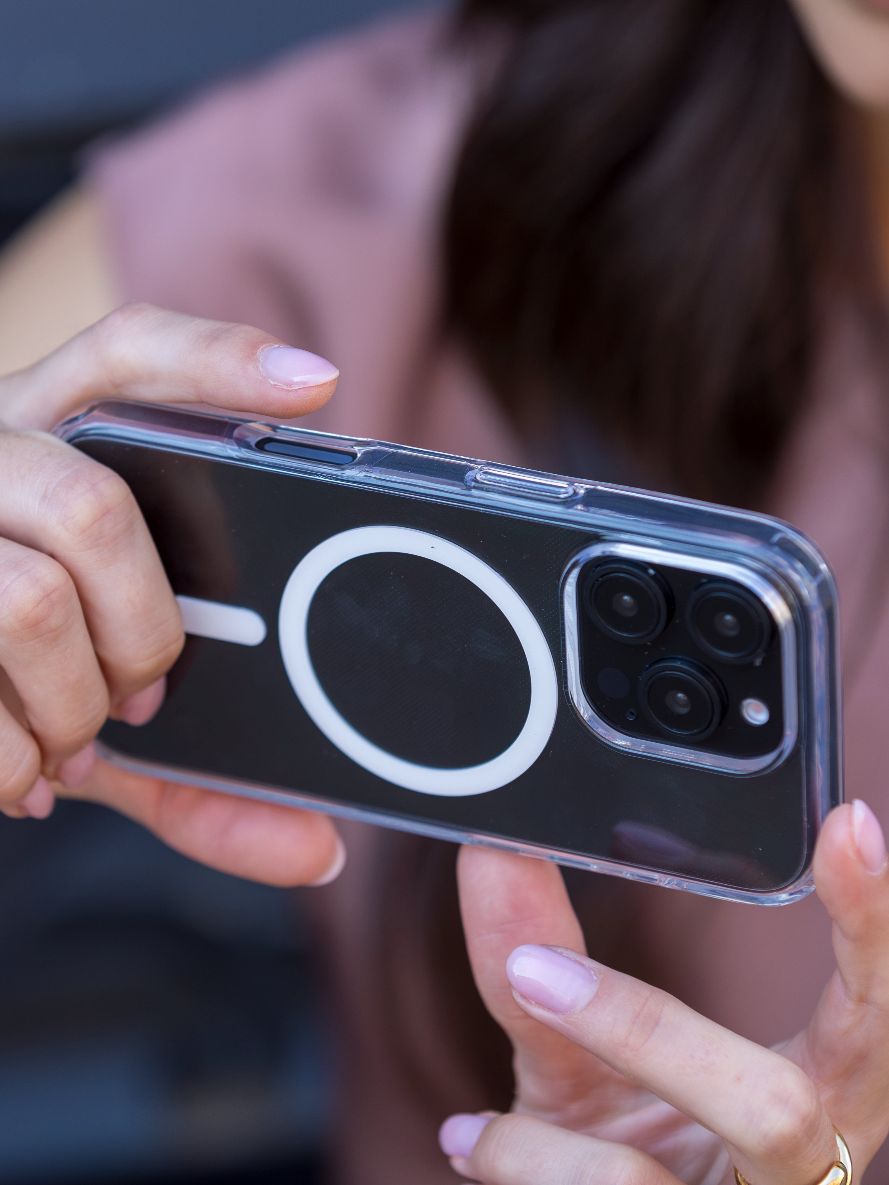 EAN 5711428062710 - dbramante1928 Iceland Pro MagSafe funda para teléfono móvil 15,5 cm (6.1") Transparente imagen 5