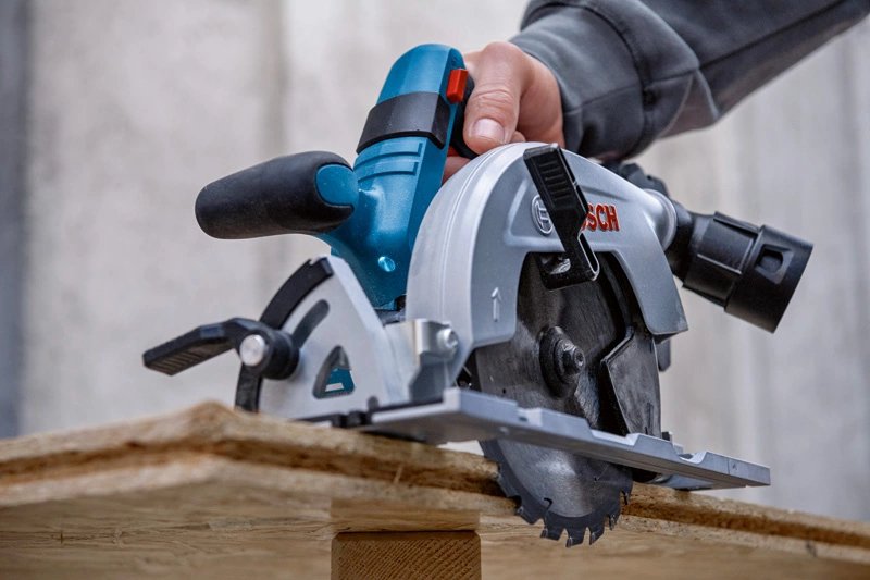 Sierra Circular A Batería Bosch Professional Gks 18v-57-2 Professional Azul/Negro, 2 Baterías Li-Ion Procore18v 5,5ah, En L-Boxx