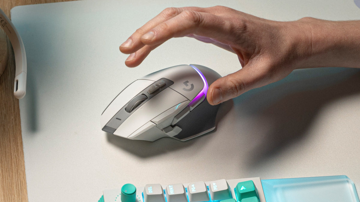 EAN 5099206096356 - Logitech G 910-006171 ratón Juego Mano derecha RF inalámbrico Óptico 25600 DPI imagen 19