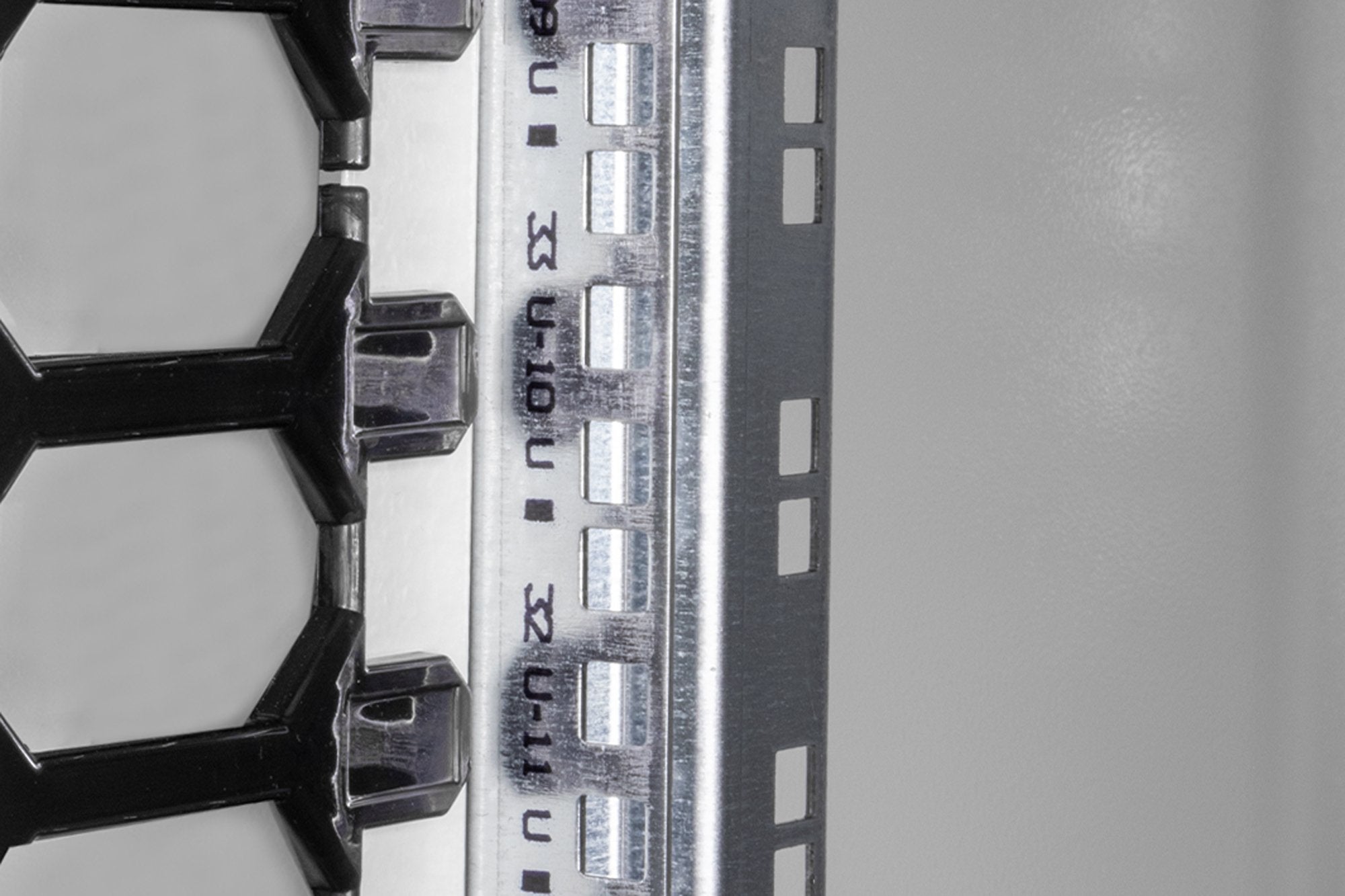 EAN 4016032486923 - Digitus DN-43001 armario rack 42U Rack o bastidor independiente Gris imagen 4