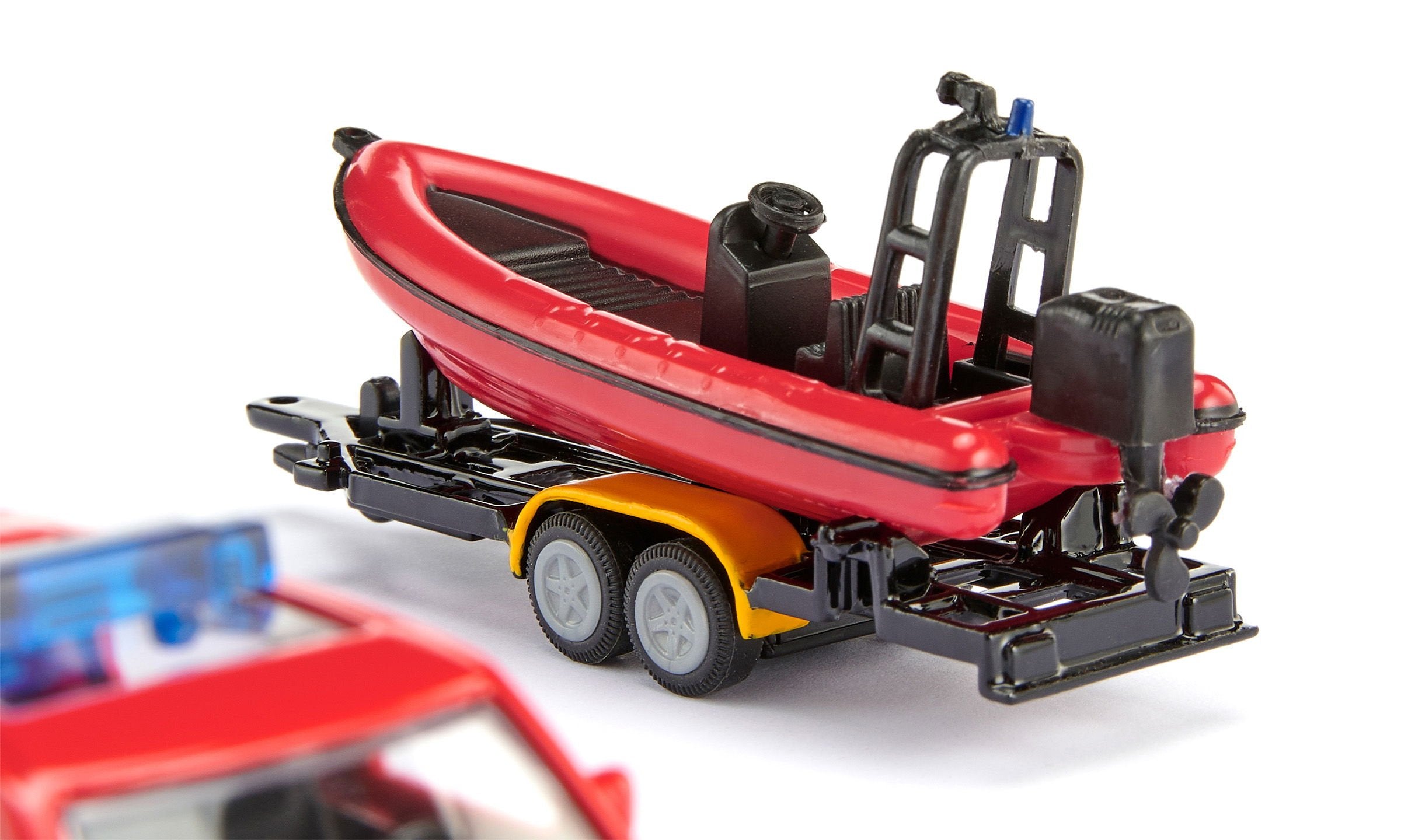 Siku Blista Defferentor De Land Rover Con Bote, Vehículo Modelo 10160800000