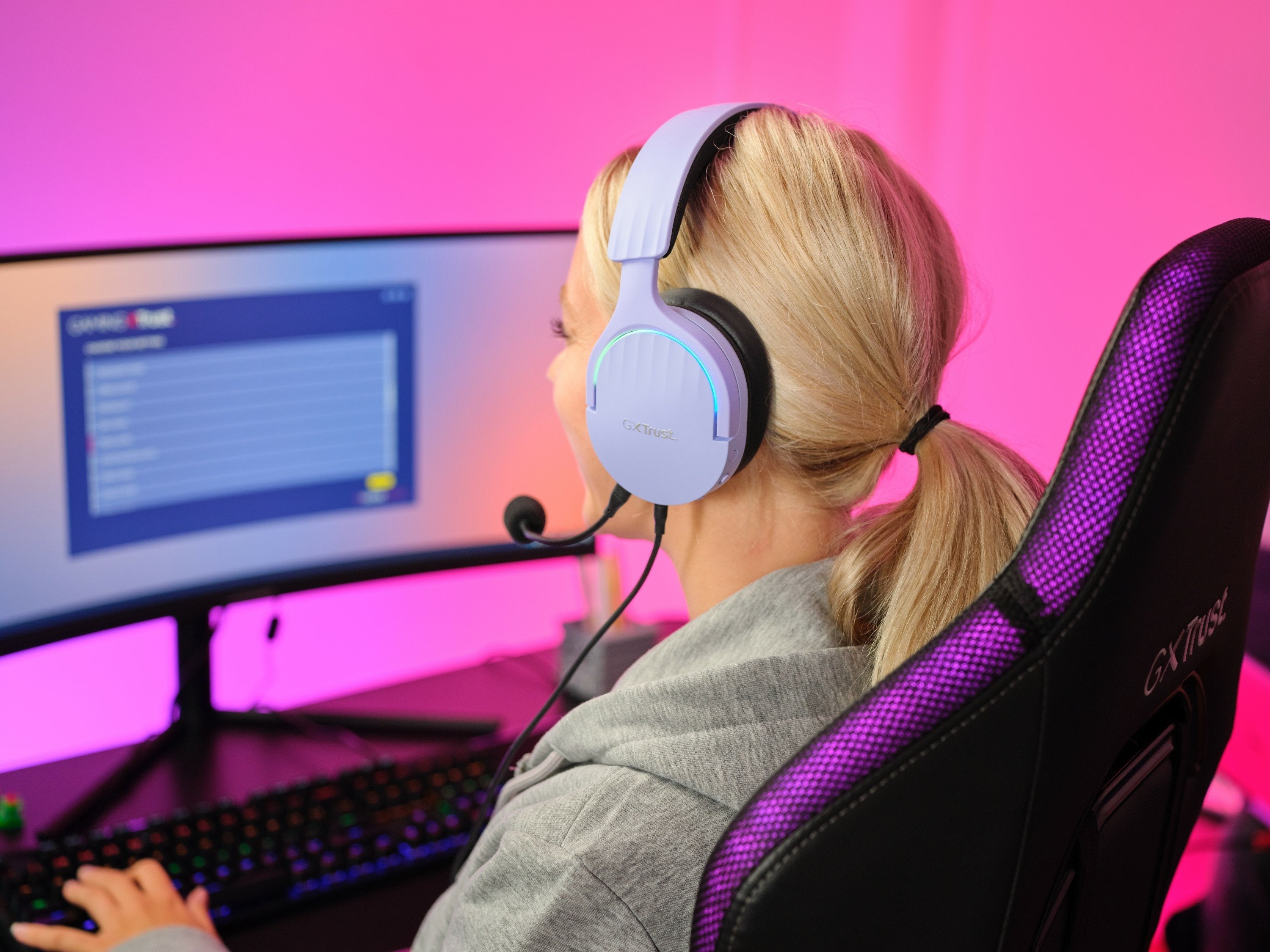 EAN 8713439253030 - Trust GXT 490P FAYZO Auriculares Alámbrico Diadema Juego USB tipo A Negro, Púrpura imagen 13