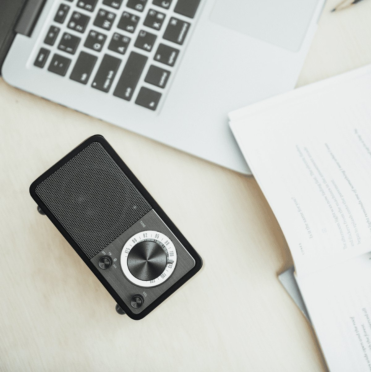 Sangean Wr-7 Negro Mate Radio Analógica Sobremesa Fm Bluetooth Batería Li-Ion Recargable