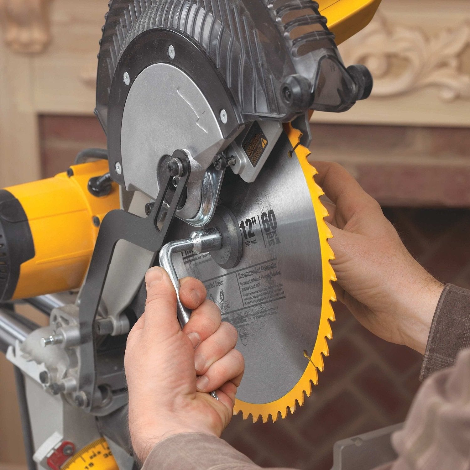 EAN 5035048332344 - DeWALT DWS780 3800 RPM 1675 W imagen 19