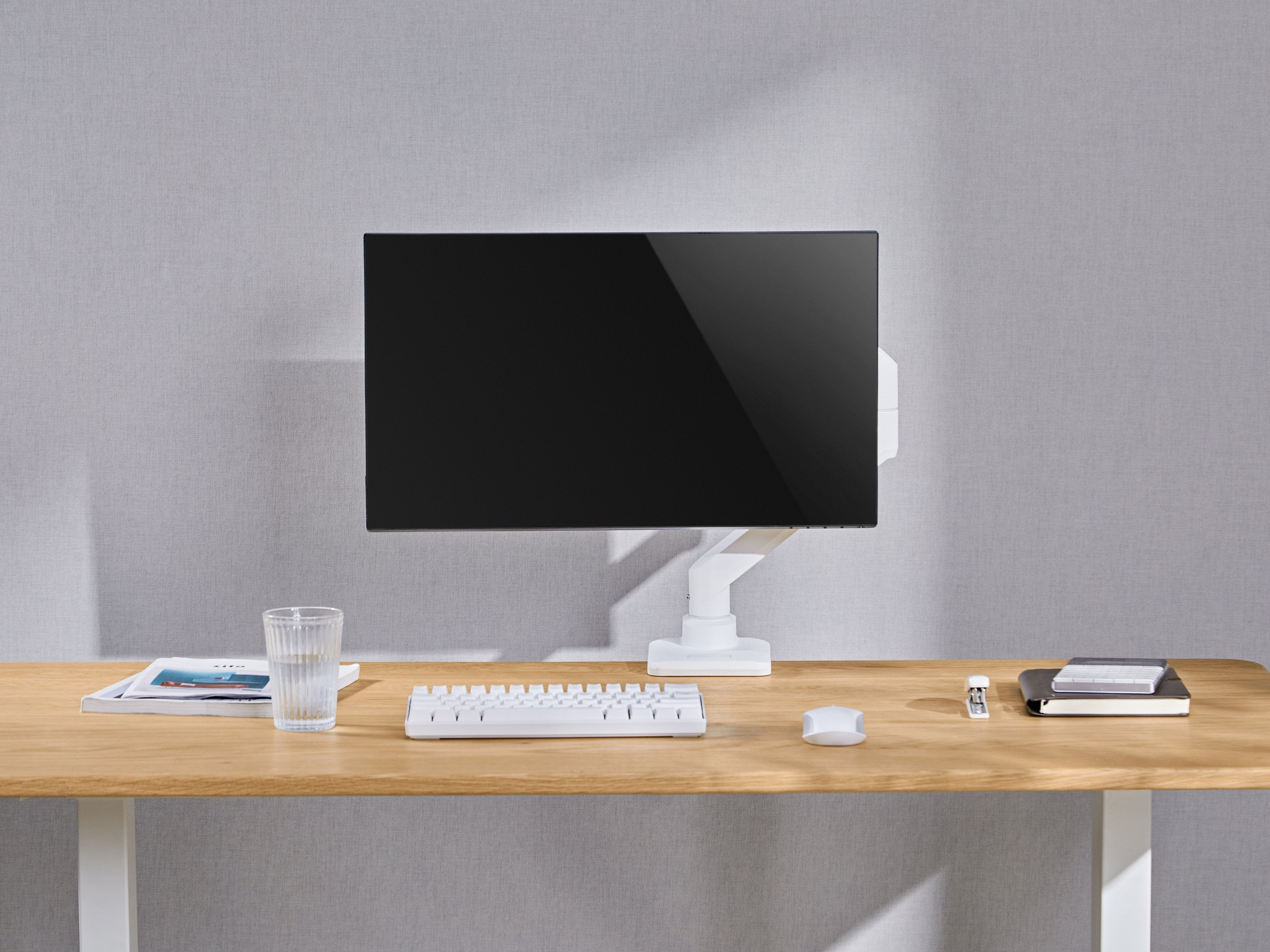 EAN 4015867236062 - Equip 650181 soporte para monitor 124,5 cm (49") imagen 8