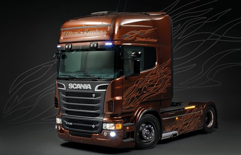 Italeri Italeri Scania R730 Black Amber