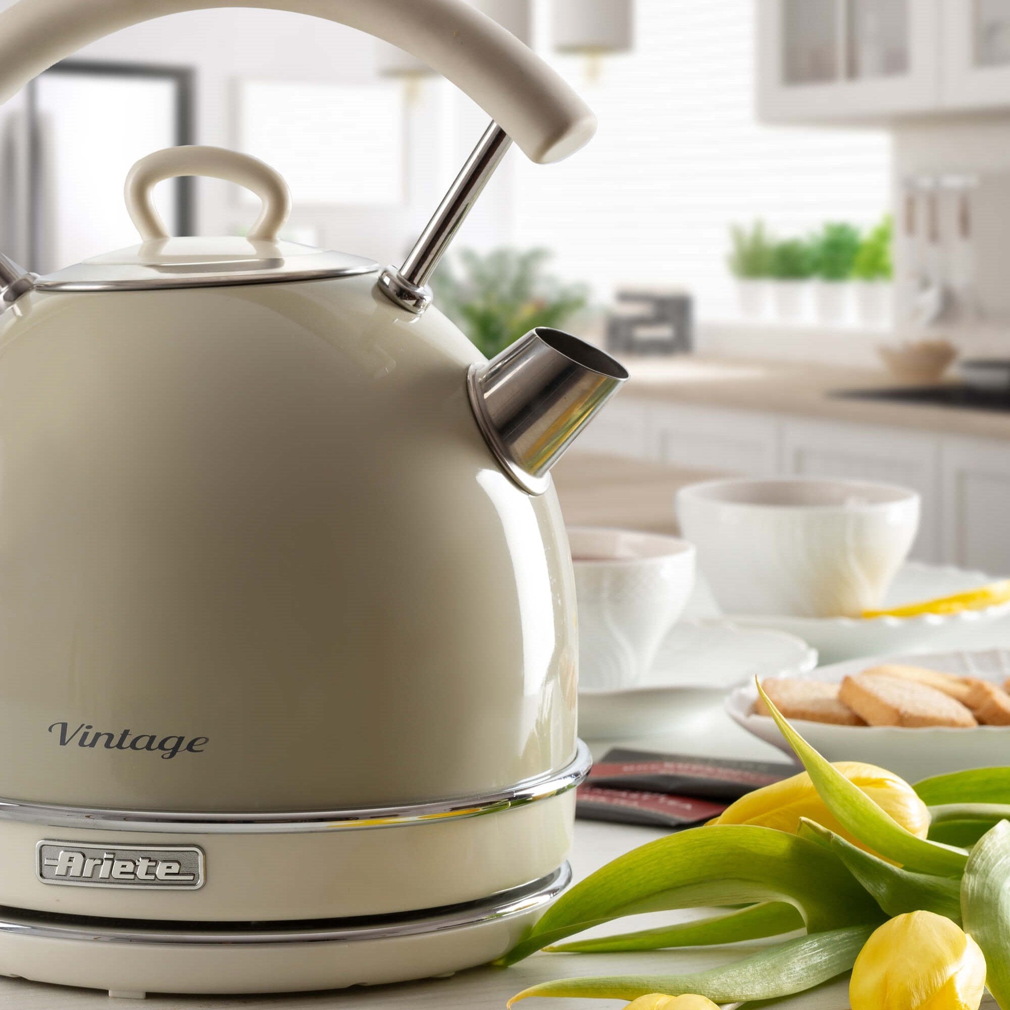 Hervidor De Agua Ariete Vintage Beige2000w1.7lboquilla De Precisiónfiltro Antical Extraiblebase 360º