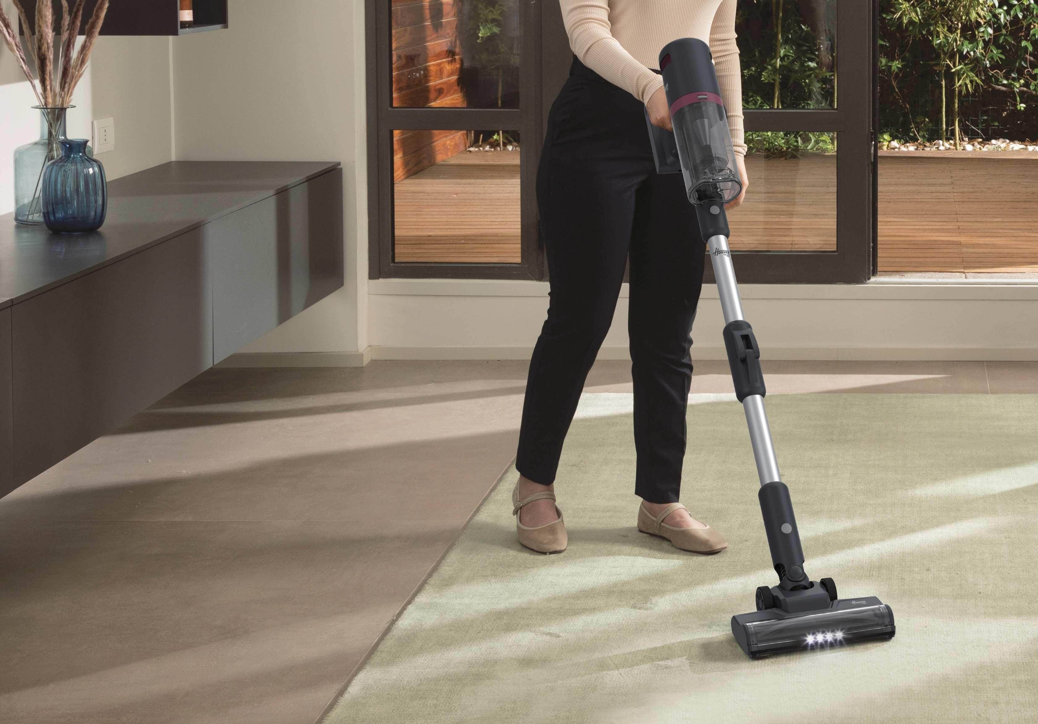 EAN 8059019105178 - Hoover HFG10HX 011 Aspiradora escoba Batería Secar Sin bolsa 0,55 L 200 W Negro imagen 5