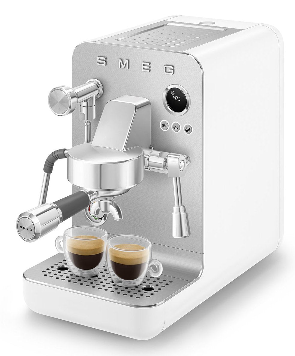 EAN 8017709347017 - Smeg EMC02WHMEU cafetera eléctrica Manual Máquina espresso 1,7 L imagen 10