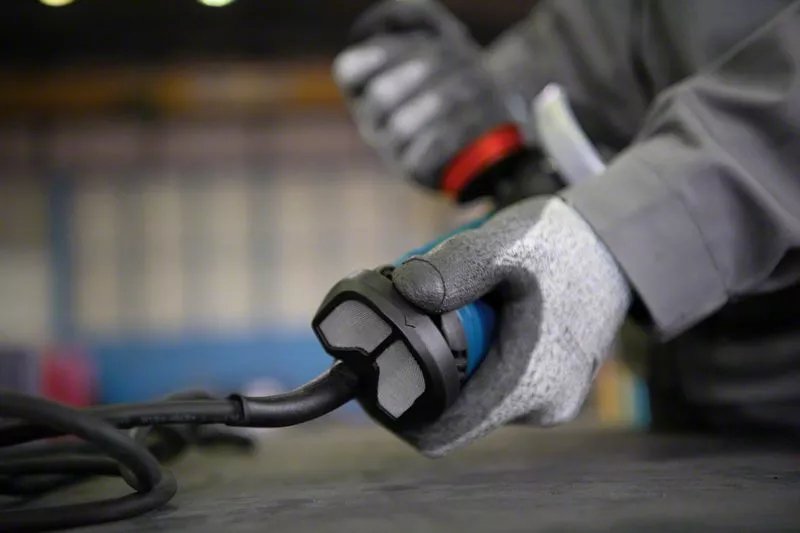 EAN 4059952576619 - Bosch GWS 17-125 S INOX amoladora angular 12,5 cm 7800 RPM 1700 W 2,2 kg imagen 5