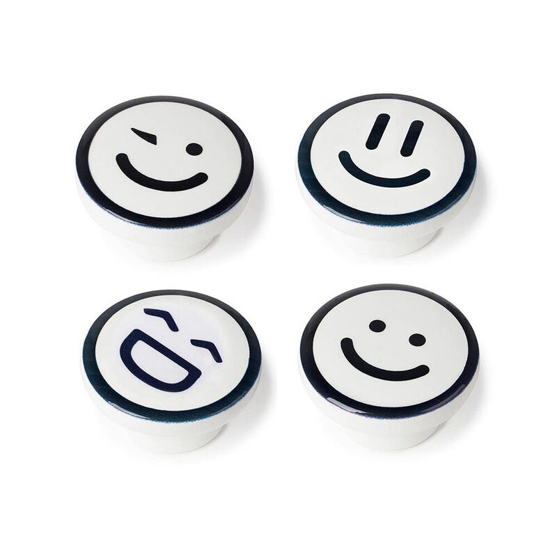 Blister Con 4 Pomos Redondos Para Mueble Fabricado En Madera Acabado Decorativo Mod. M9 Ø38mm Rei
