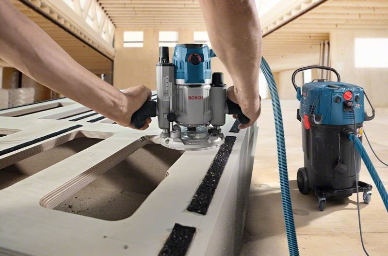 EAN 3165140705554 - Bosch 0 601 9C3 300 aspiradora 55 L Aspiradora de tambor Seca y húmeda 1380 W Sin bolsa imagen 4