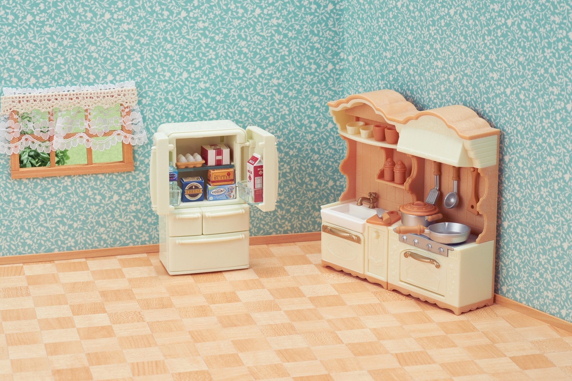 Epoch Sylvanian Families - Landhaus Cocina Con Frigorífico 5341