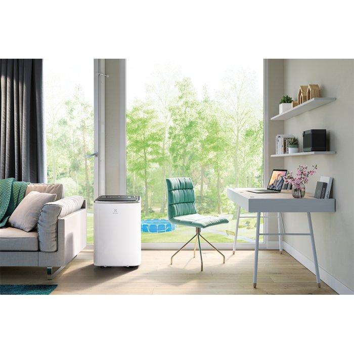 Electrolux Aire Acondicionado Móvil Monobloque 2600w 18m2 - Exp26u338cw