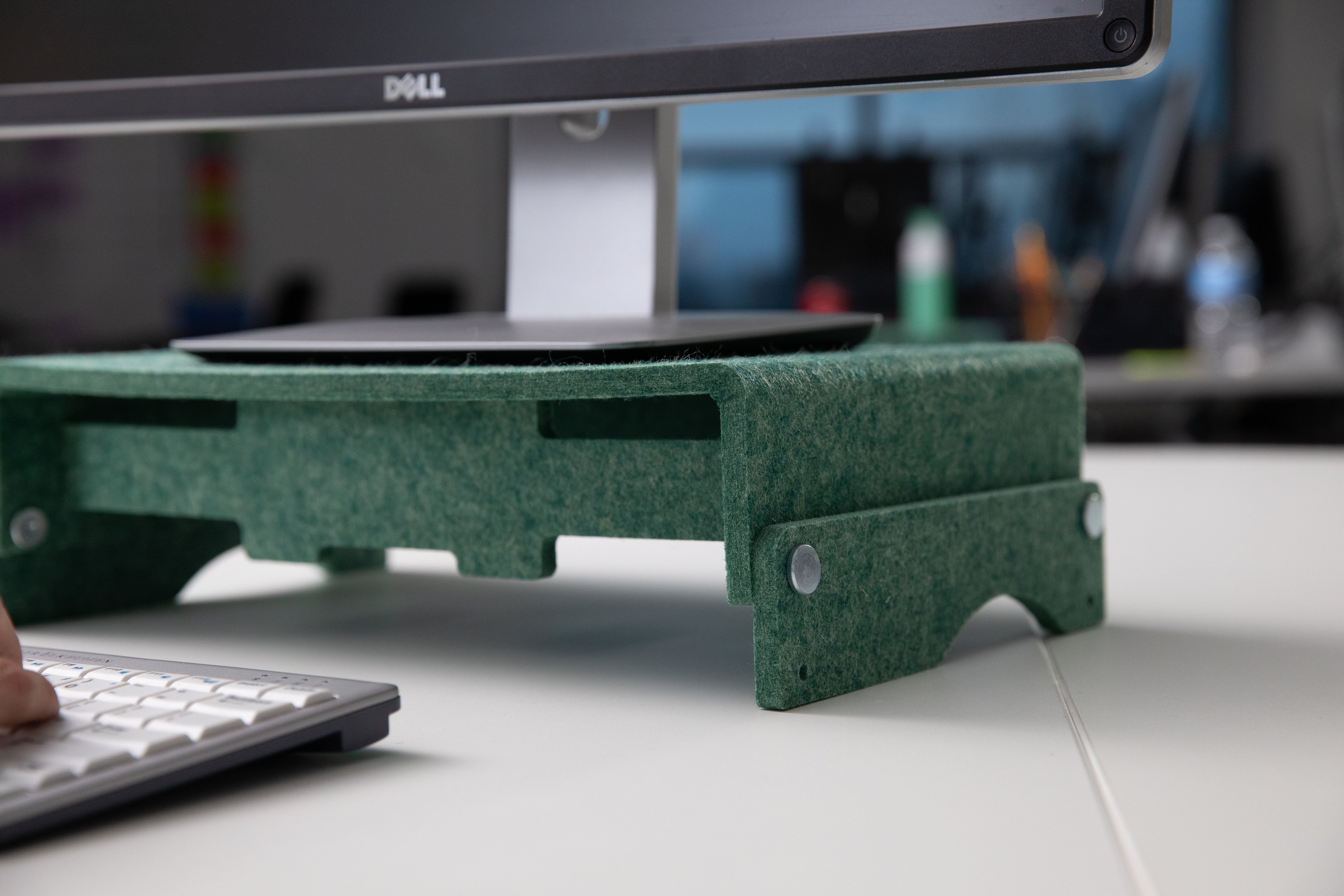 EAN 8719274674092 - BakkerElkhuizen Q-riser 110 Circular 76,2 cm (30") Escritorio Verde imagen 12