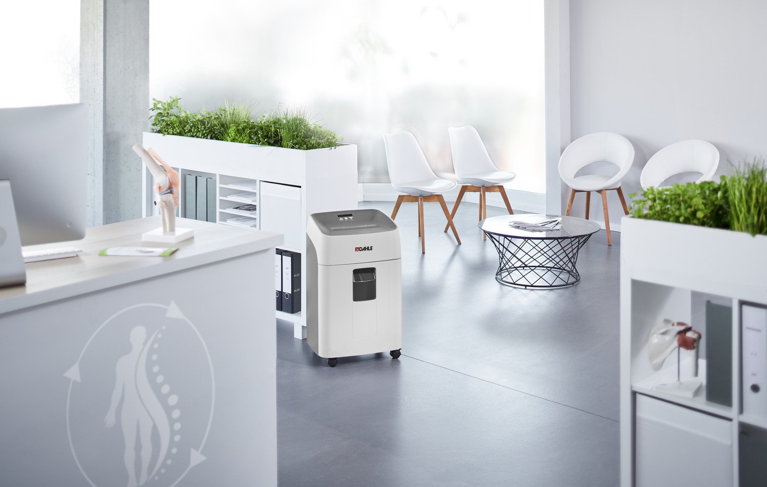 Dahle Deskside 504p Destructora De Papel Manual - Microcorte P-5 - Destruye Hasta 15 Hojas - Capacidad De La Papelera