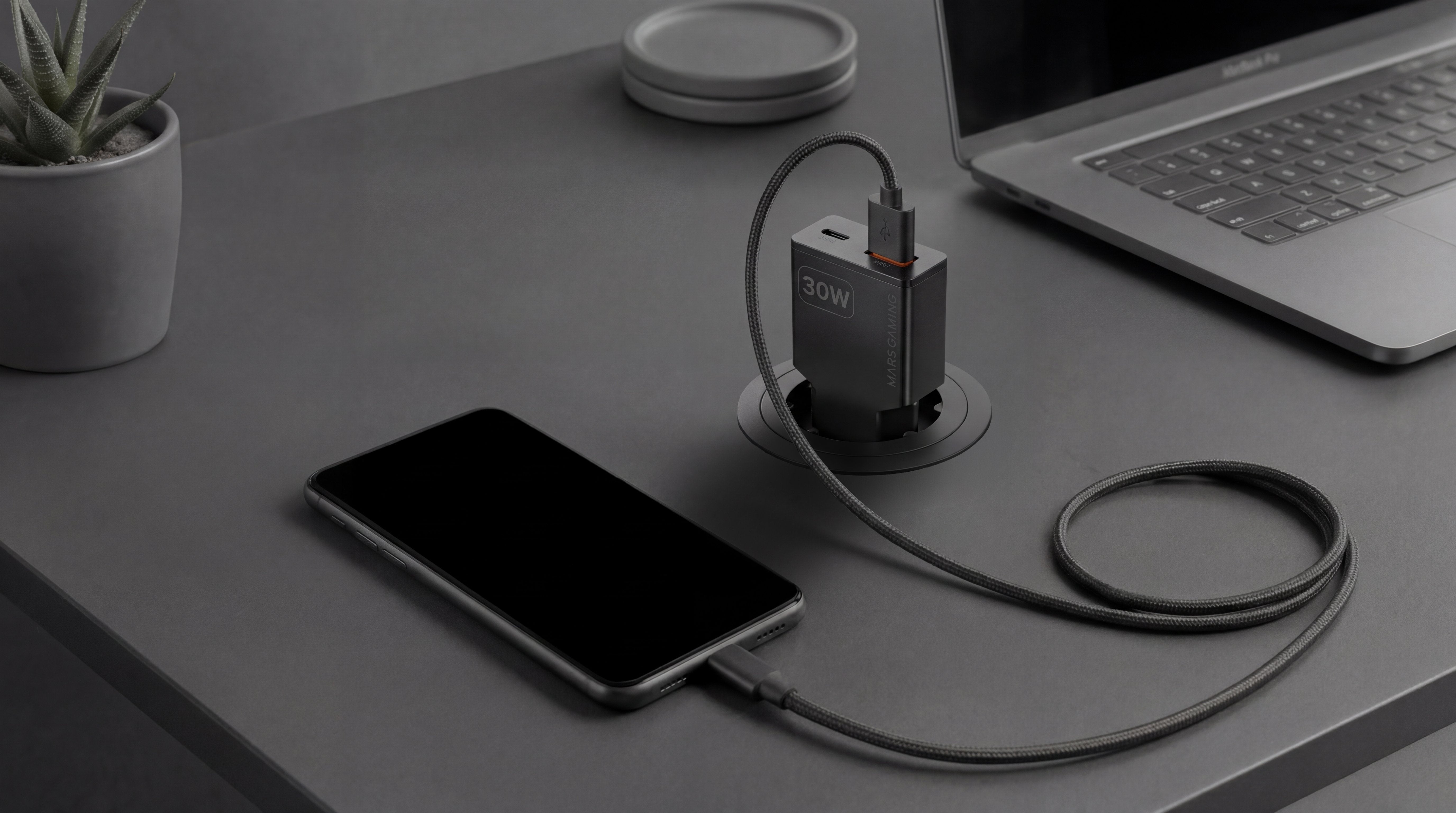 Cargador Usb Gan Mars Gaming Md-Gan30 30w 1xusb-C 1xusb-A Pd Color Negro