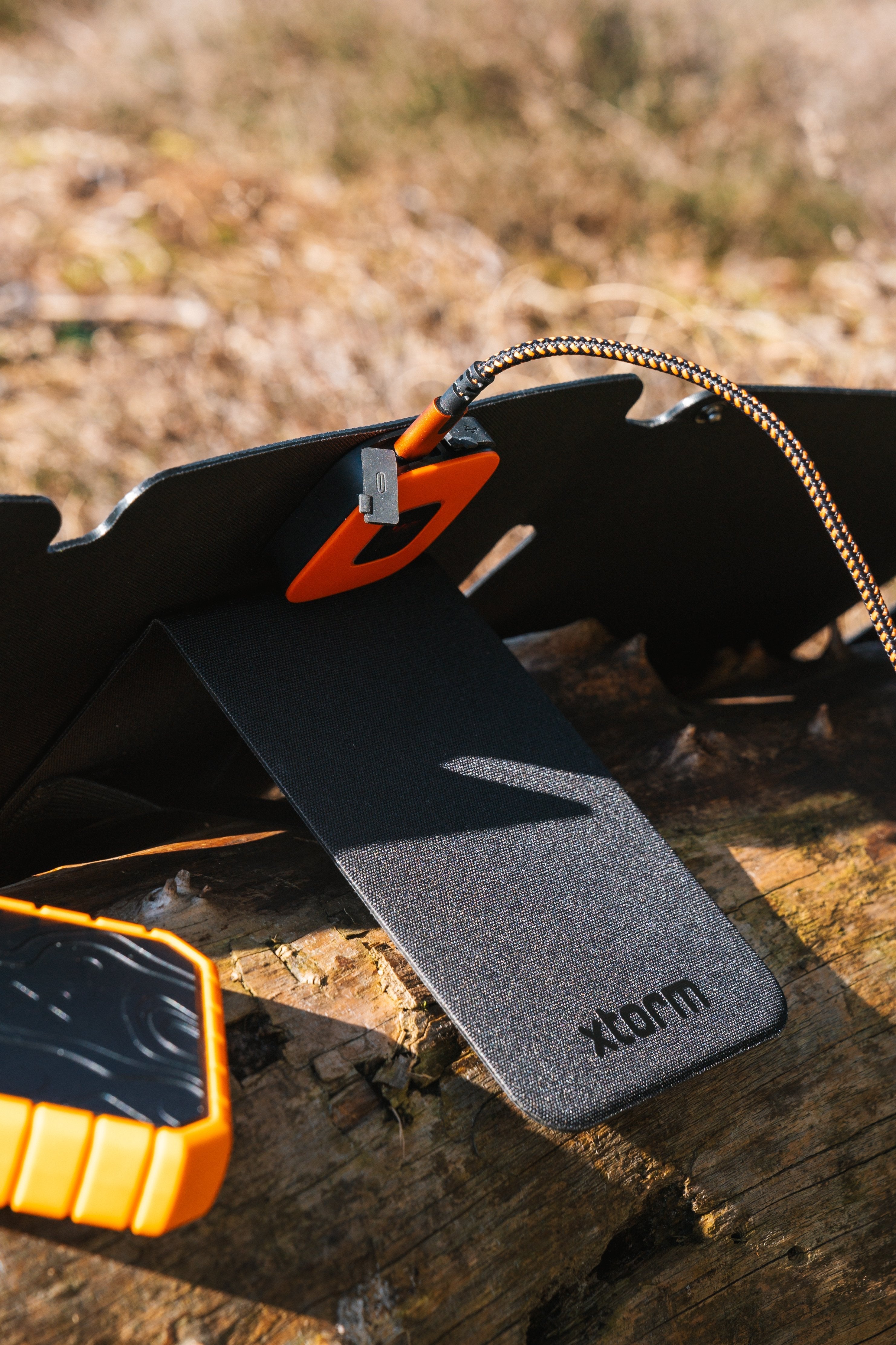 Panel Solar Plegable Xr2s28 28w Negro Xtorm 28w/ Usb-A, Usb-C/ Certificación Ipx4/ Pantalla Lcd