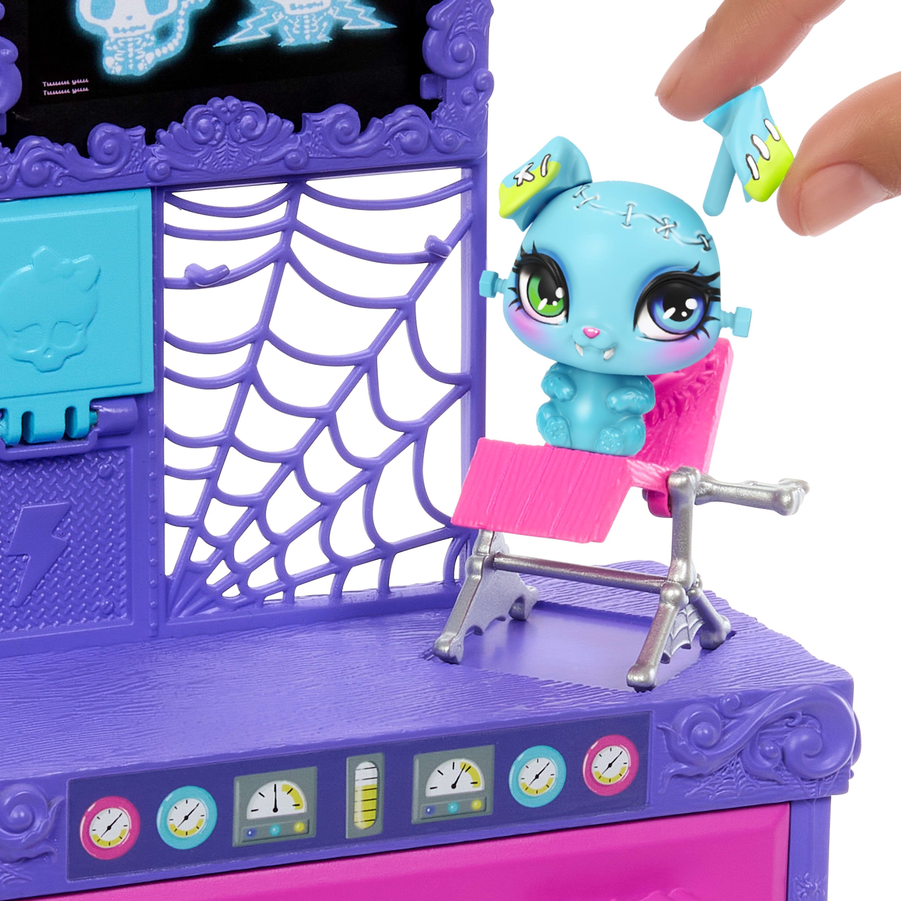 Muñeca Frankie Stein + Laboratorio Monster High