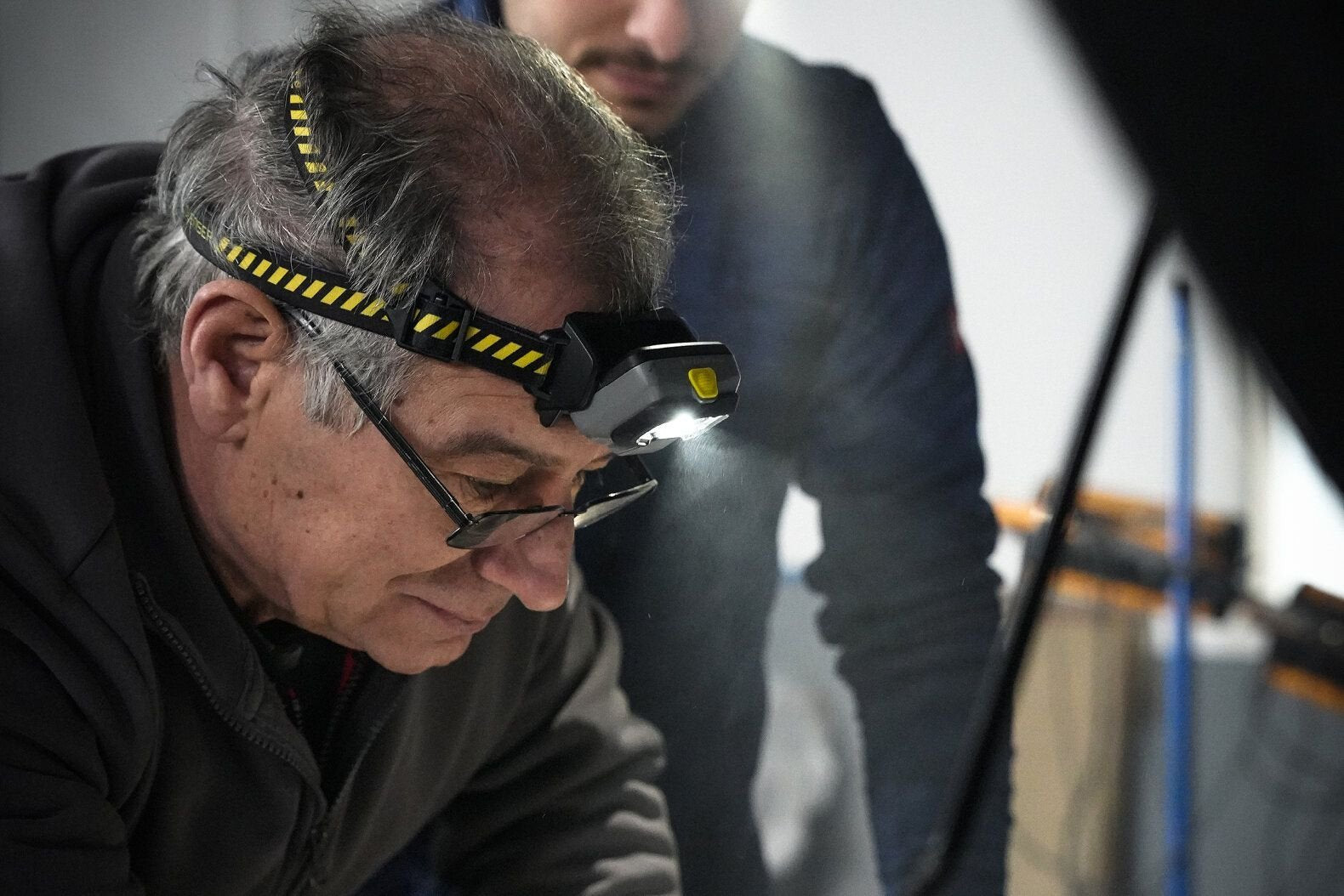 Ledlenser Hf6r Work Negro Linterna Con Cinta Para Cabeza Led