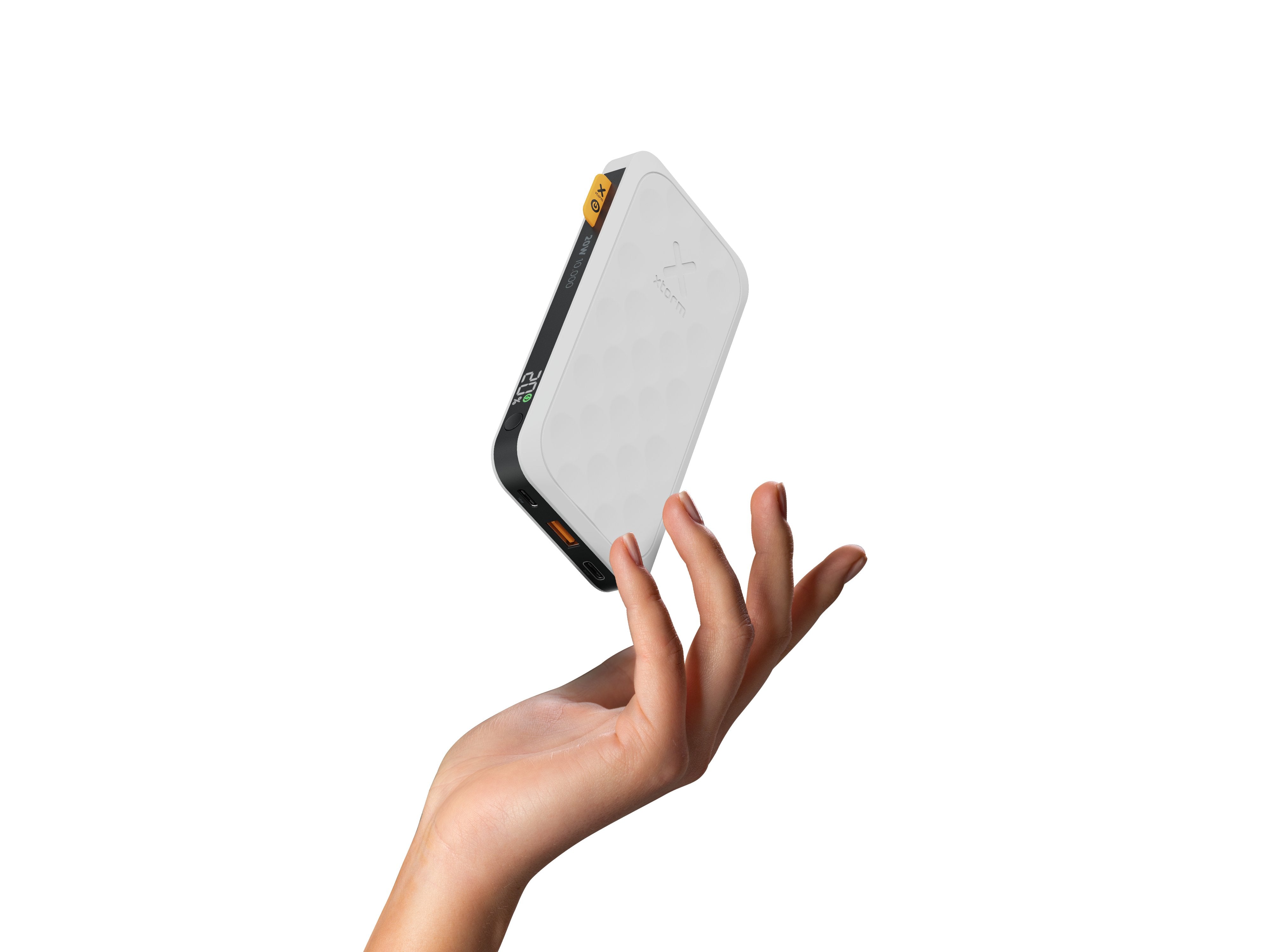 Power Bank Fuel Series Fs-5100 10000mah Blanco Xtorm 10000mah/ Hasta 20w/ 2xusb-C, 1xusb-A/ Lcd