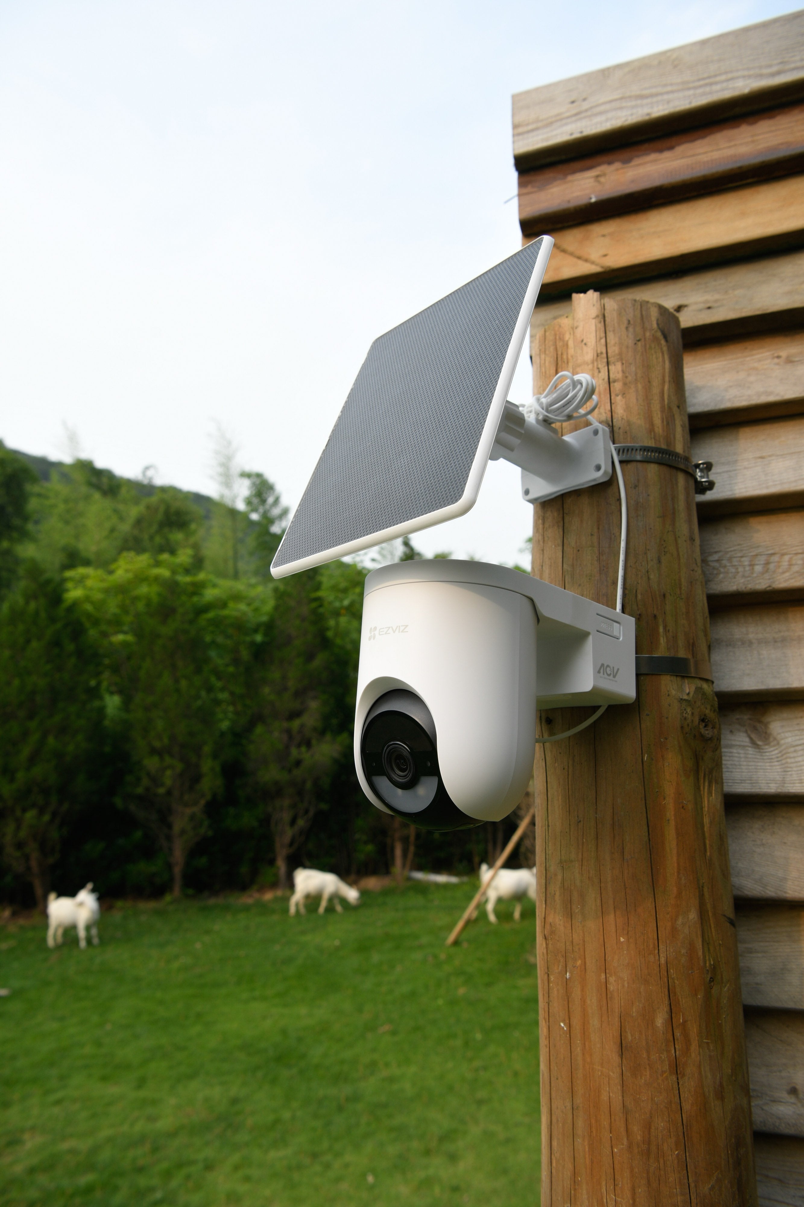 Ezviz Camara Wifi Exterior Hb8 2k+ 4mp Panoramica/Inclinacion Con Bateria