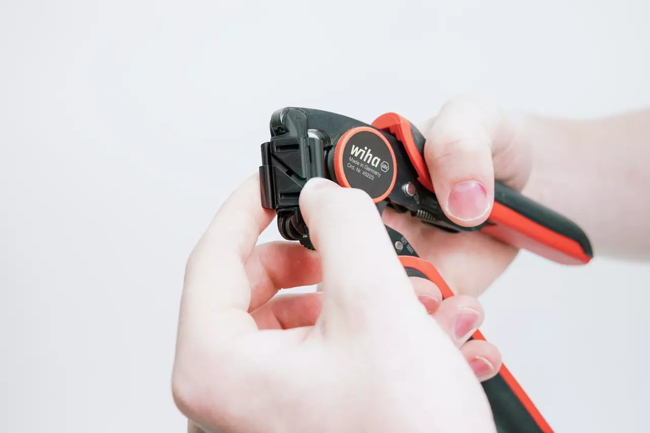 Wiha Herramienta De Crimpado Automática Z62000906sb, Pinzas De Crimpado Z62000906sb