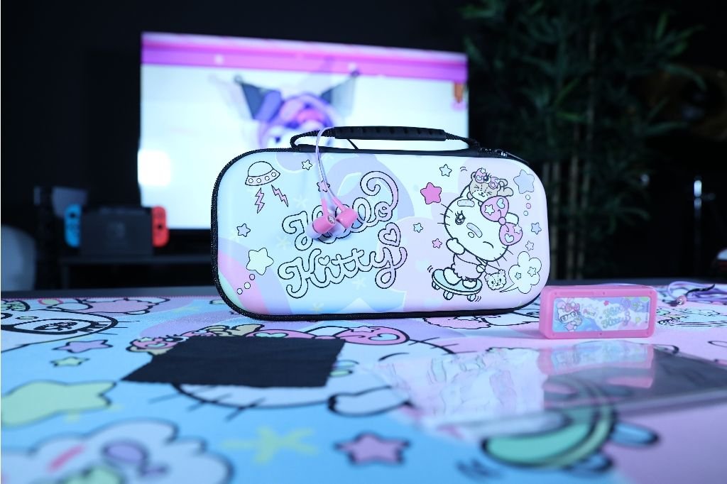 Switch Hello Kitty Starter Kit Konix