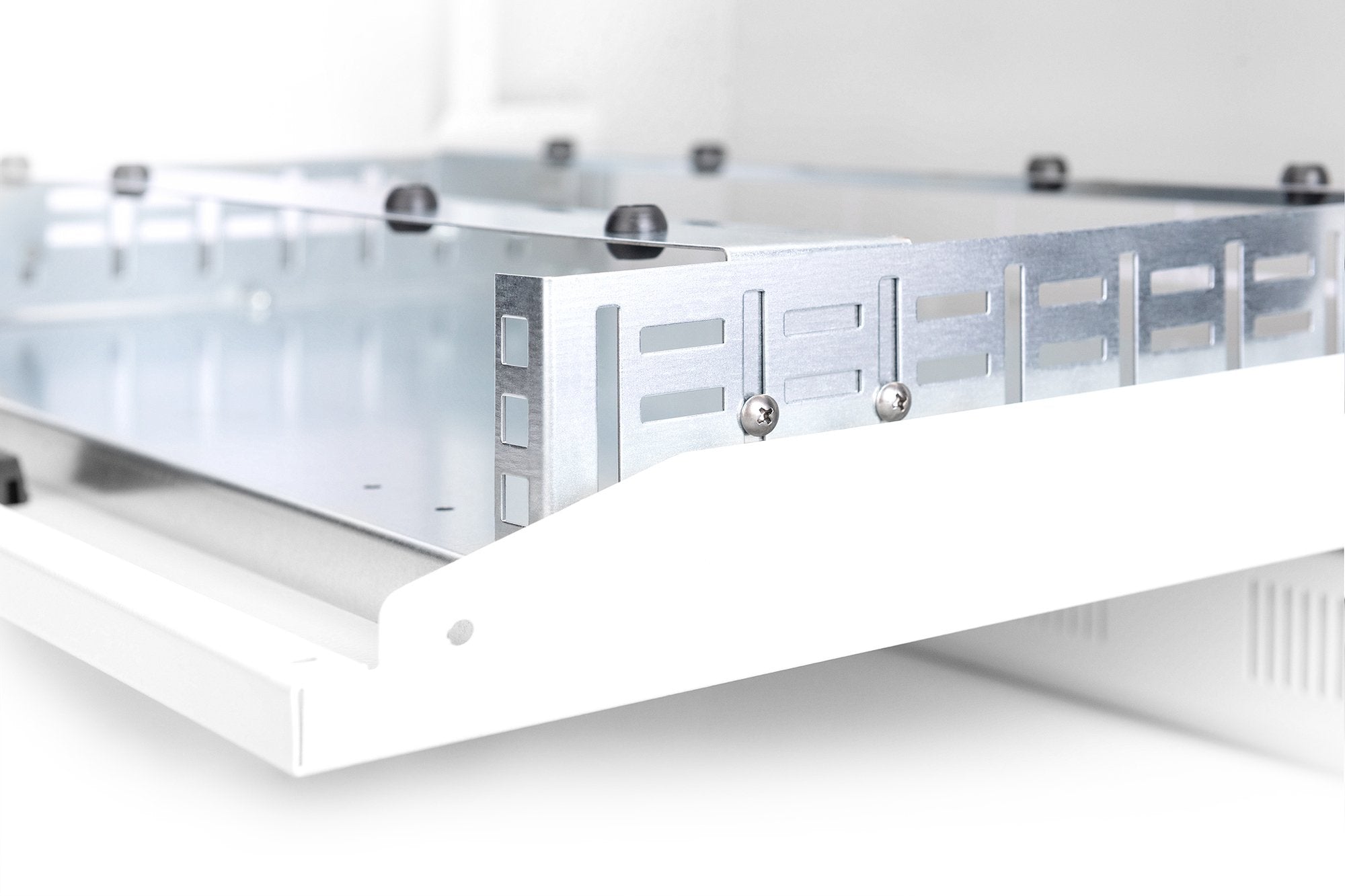 EAN 4016032460671 - Digitus DN-DVR-1 accesorio para Cámara de Vídeo Digital (DVR) Gris Acero 1 pieza(s) imagen 2