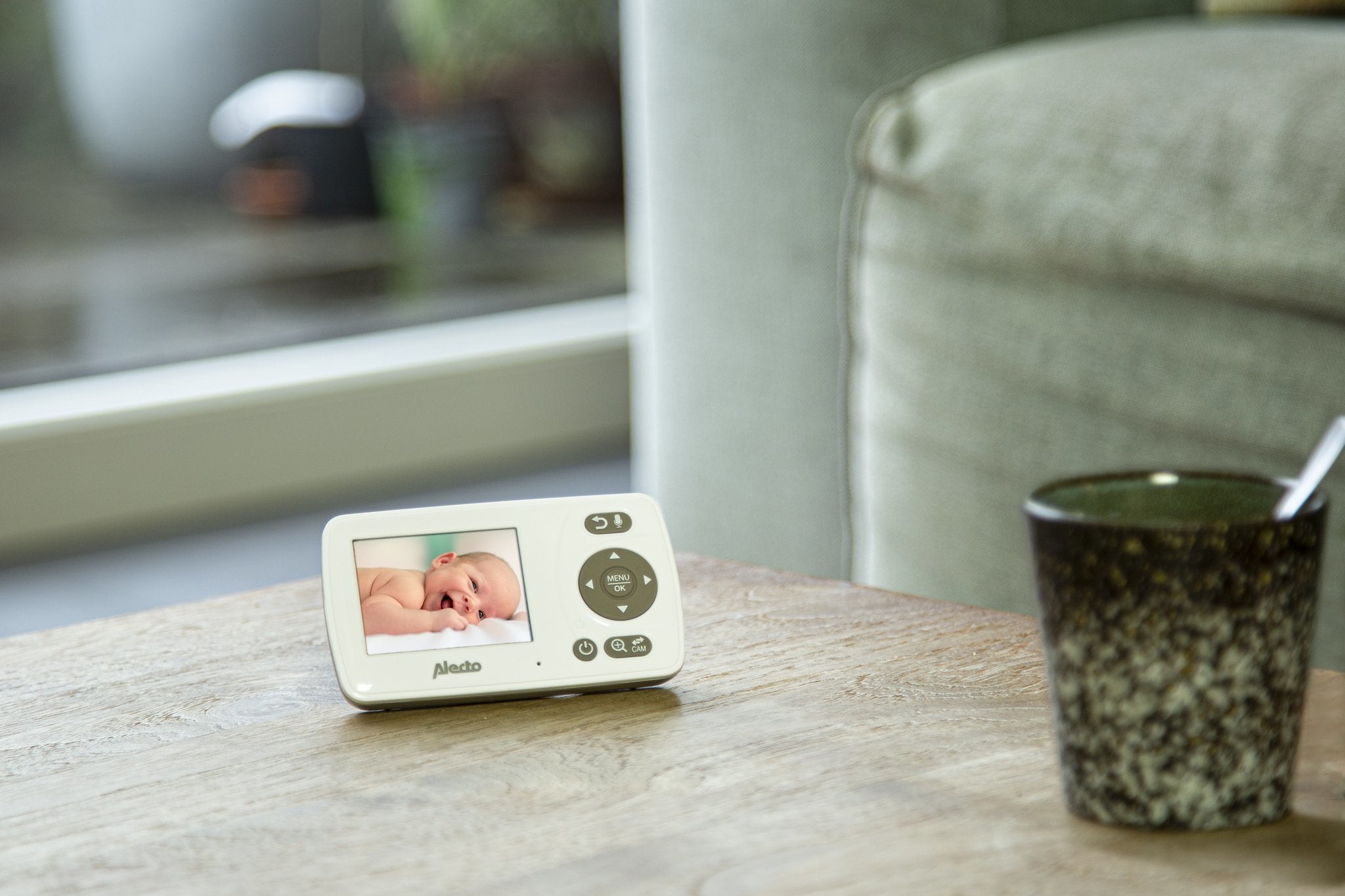 Alecto Dvm71 Babyphone 2,4 Zoll Farbdisplay Mit Kamera