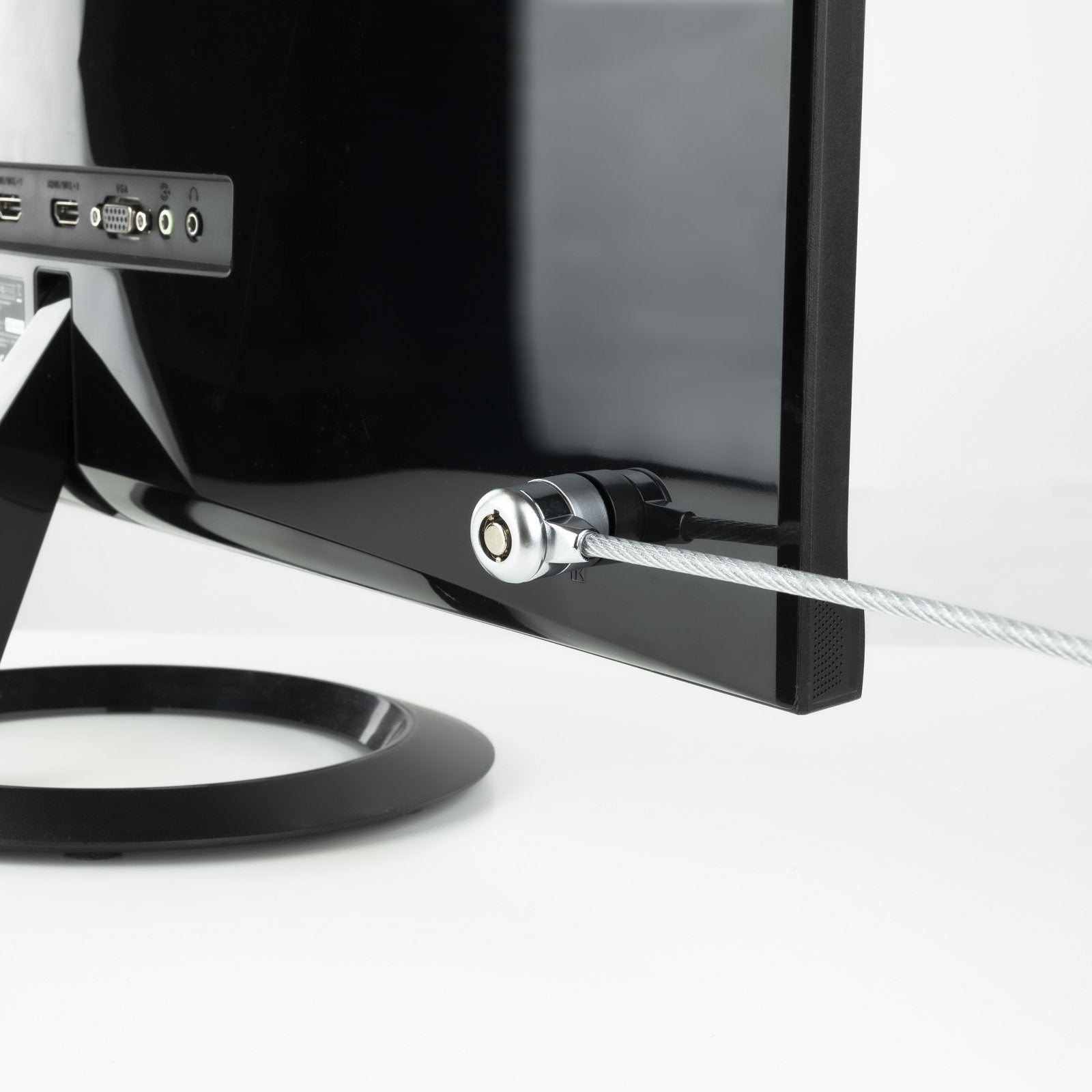 Tooq Cable De Seguridad Universal Con Llave Para Portatiles - Acero 4.5mm - Longitud 1.50m