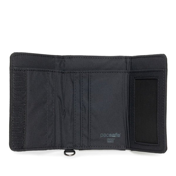 EAN 0688334000967 - Pacsafe 11005100 monedero, tarjetero y portadocumento de viaje Billetera Negro Poliéster reciclado imagen 4