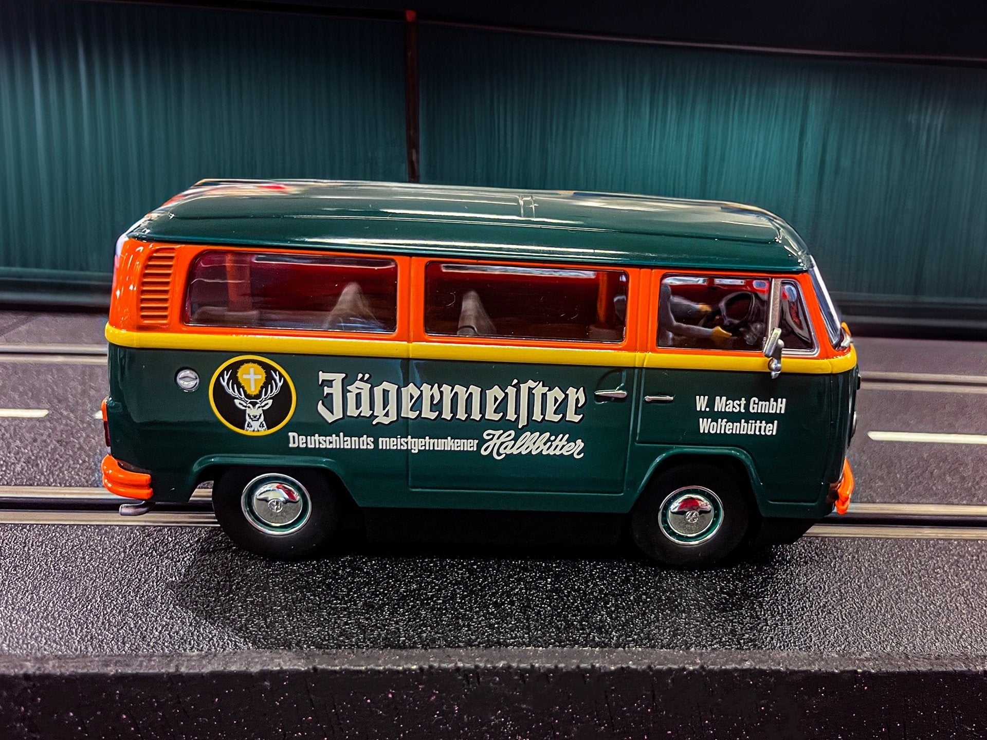 Carrera Digital 132 20032034 Vw Bus T2b Jägermeister