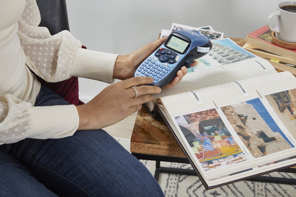 EAN 3026981745751 - DYMO LetraTag 100H impresora de etiquetas Color ABC imagen 5