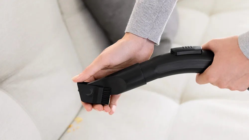 EAN 4242005134120 - Bosch BGC05A220A aspiradora 1,5 L Aspiradora cilíndrica Secar 700 W Sin bolsa imagen 5