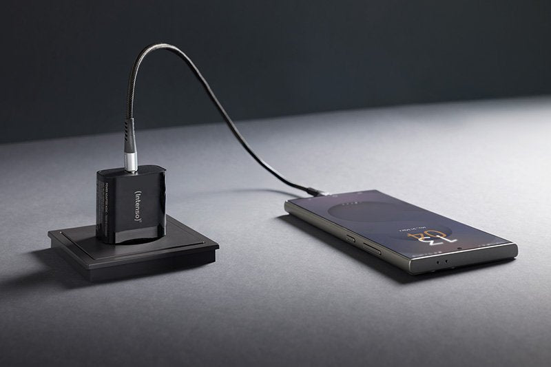 Intenso Usb-Ladegerät Usb-C 20 Watt Negro