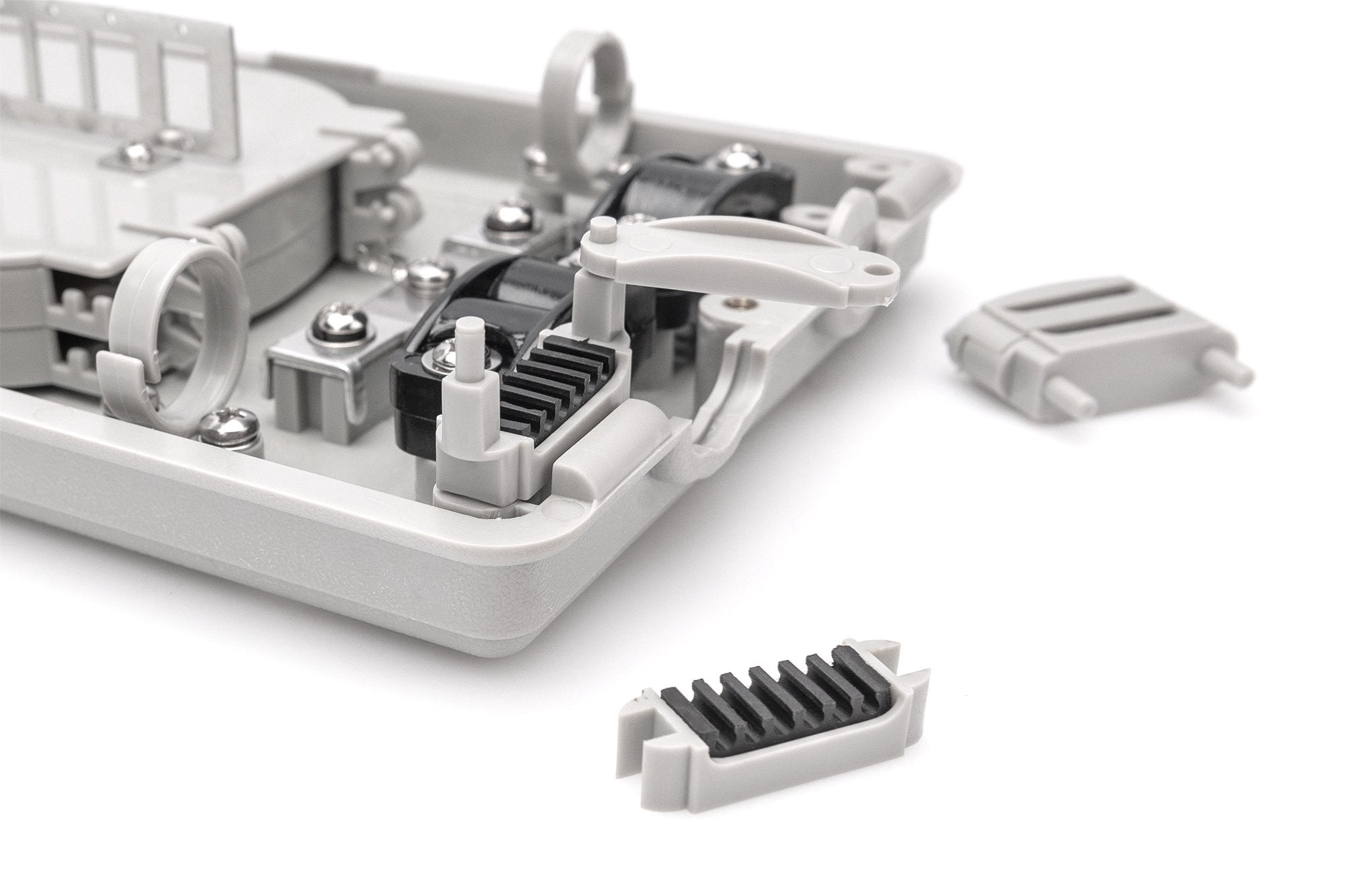 EAN 4016032371021 - Digitus DN-968915 adaptador de fibra óptica LC/SC 1 pieza(s) Gris imagen 6