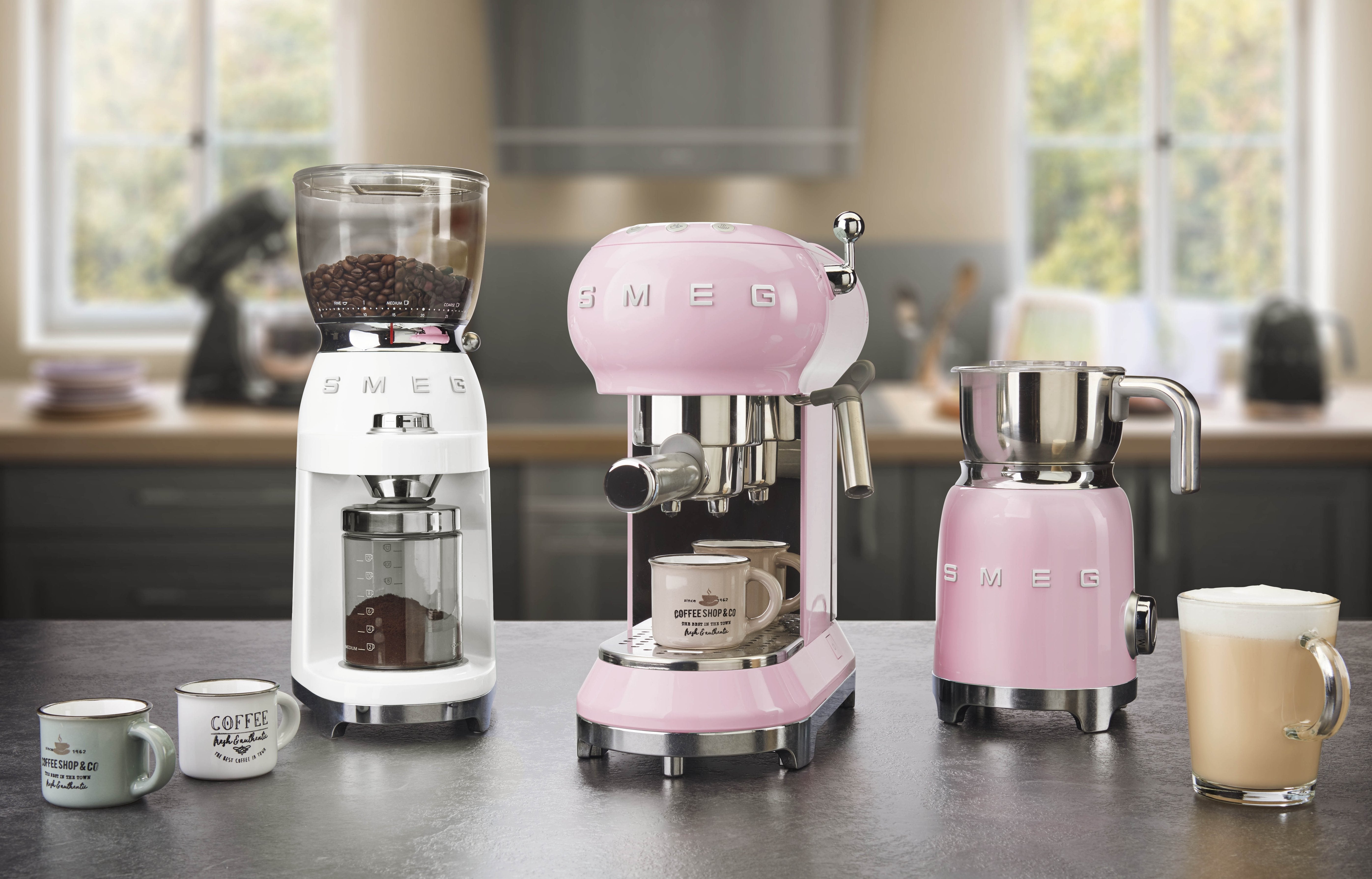 Molinillo De Café Smeg Cgf01wheu Blanco