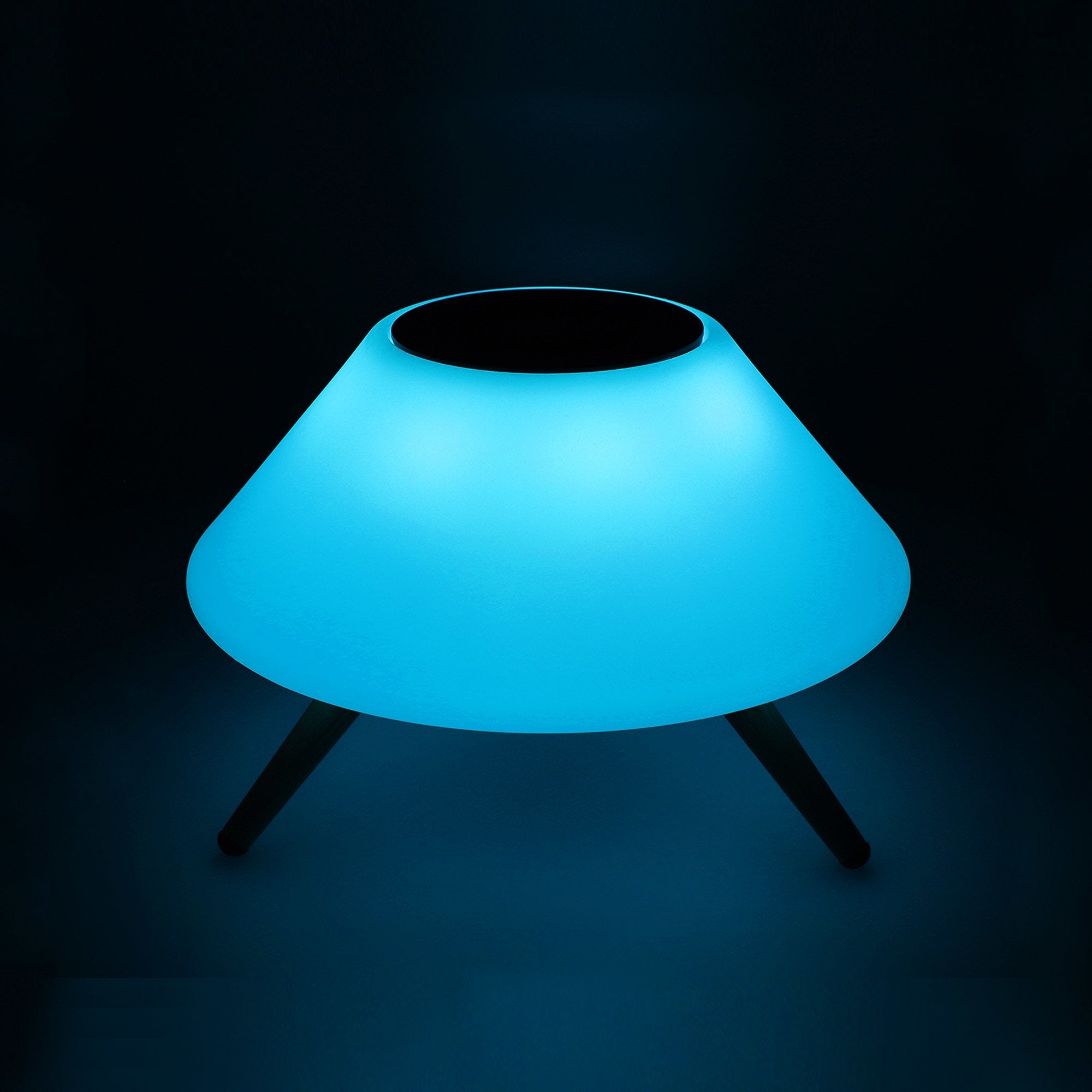 Omni Lámpara Ksix Con Cargador Inalámbrico Y Altavoz Bluetooth