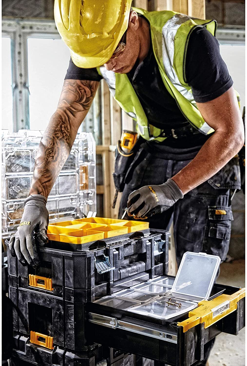 EAN 3253561707056 - DeWALT DWST1-70705 Plata, Amarillo imagen 16